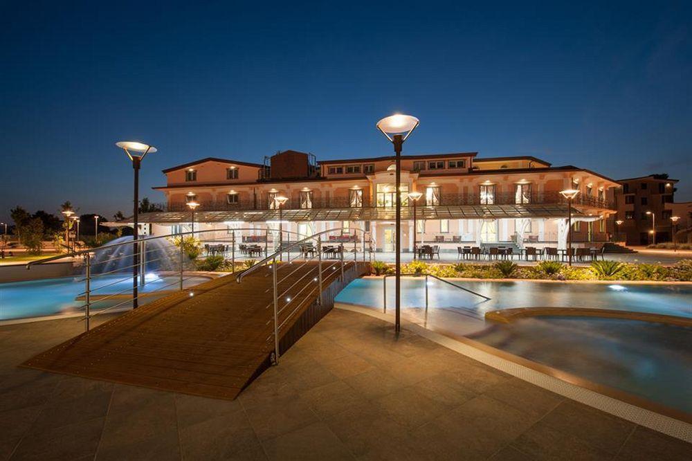 L' Araba Fenice Hotel & Resort Altavilla Silentina Exterior photo