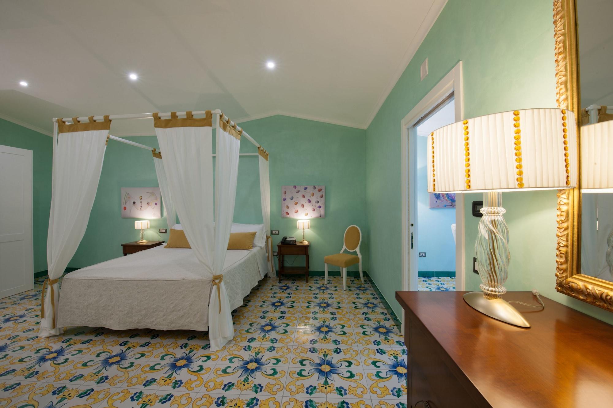 L' Araba Fenice Hotel & Resort Altavilla Silentina Exterior photo