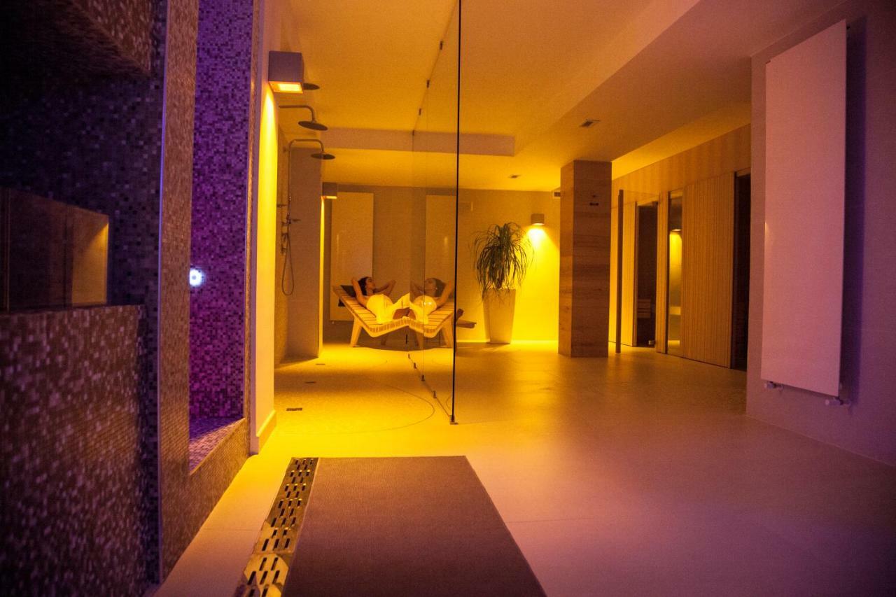 L' Araba Fenice Hotel & Resort Altavilla Silentina Exterior photo